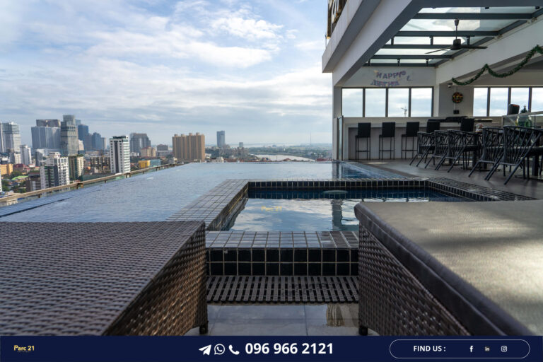 Swimming_Pool-2