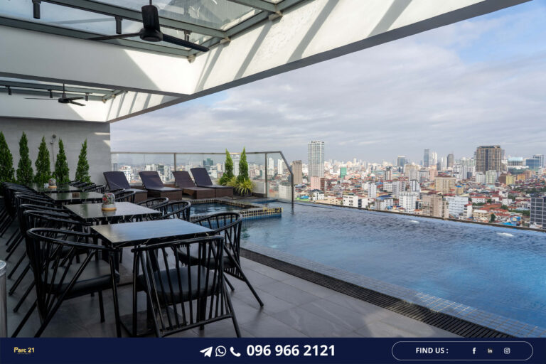Swimming_Pool